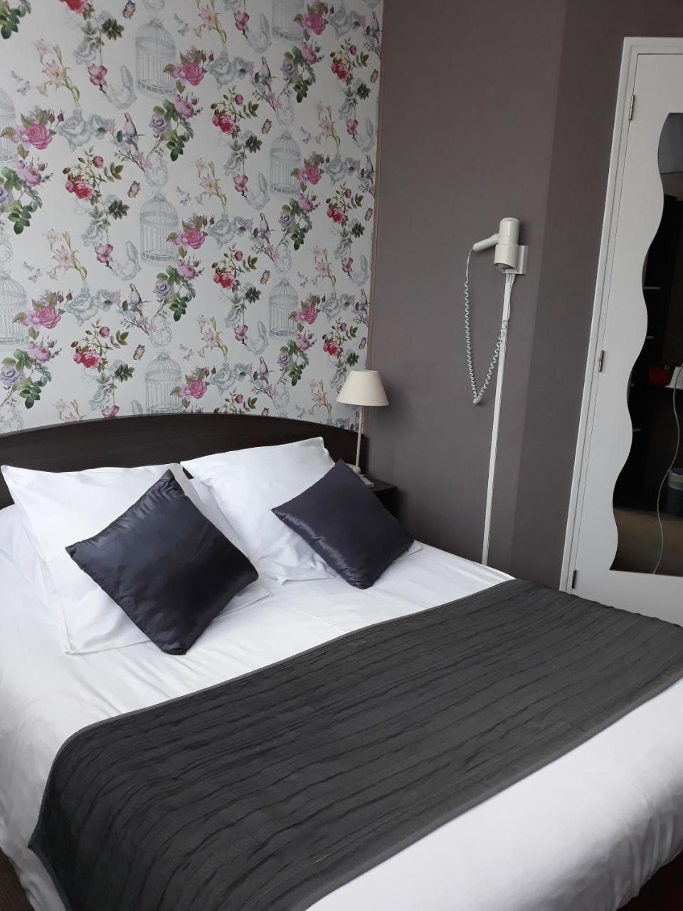 Hotel Hostellerie De La Quenoeuille Marquise